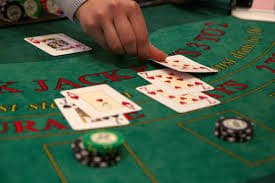 Antarmuka taruhan FFWS Indonesia di platform maxbet menampilkan statistik tim, odds real-time, dan aliran video pertandingan